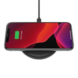 Belkin BOOST↑CHARGE™ Wireless Charging Pad 15W + QC™ 3.0 24W Wall Charger 